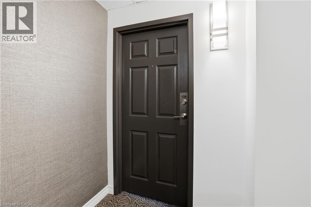 108 - 3497 UPPER MIDDLE ROAD Image 3