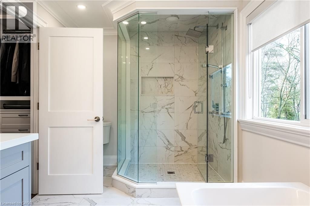 327 MACDONALD ROAD Image 20