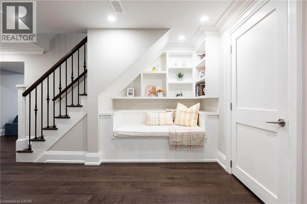 327 MACDONALD ROAD Image 24