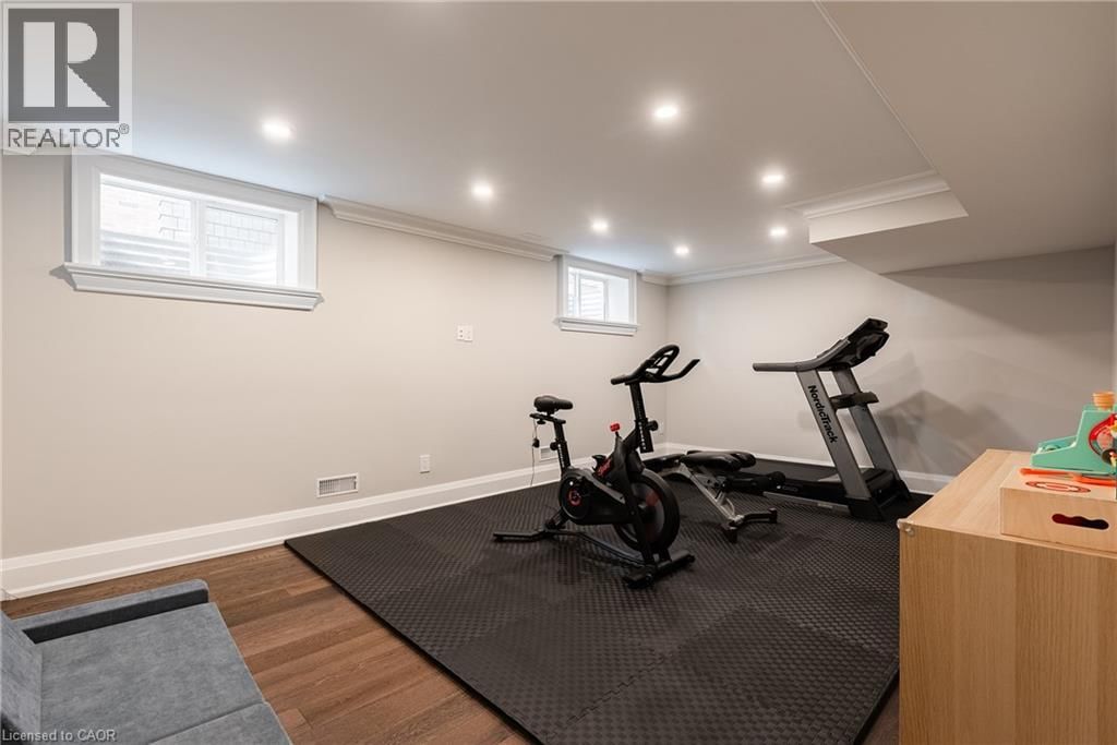 327 MACDONALD ROAD Image 25