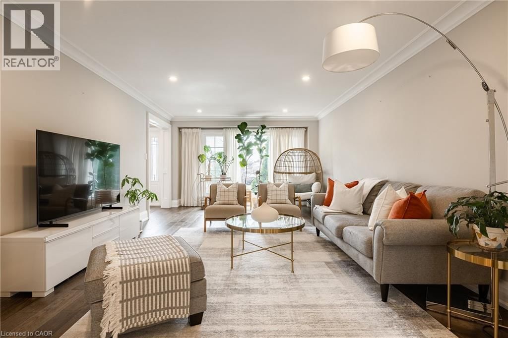 327 MACDONALD ROAD Image 4