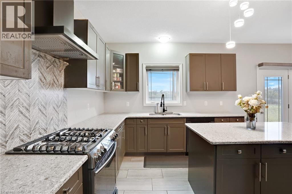 341 RIVERTRAIL AVENUE Image 19