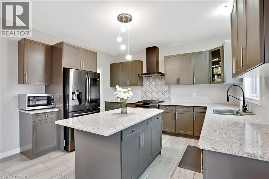 341 RIVERTRAIL AVENUE Image 23