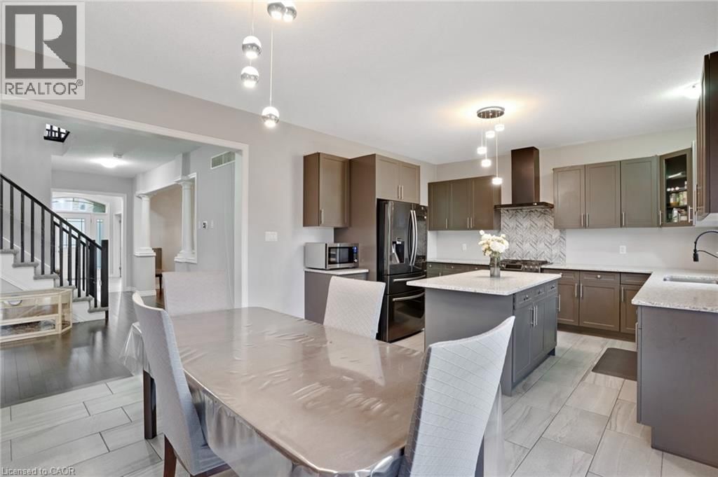 341 RIVERTRAIL AVENUE Image 24