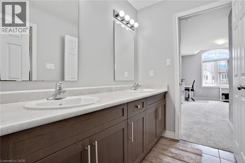 341 RIVERTRAIL AVENUE Image 35