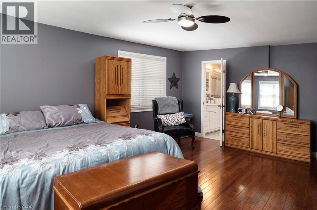 108 QUEENSWAY DRIVE Image 20