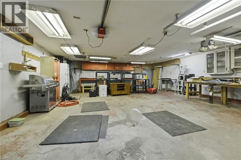 138 GLENHOLME AVENUE Image 27