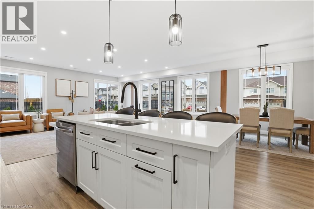 95 DALLAN DRIVE Image 16