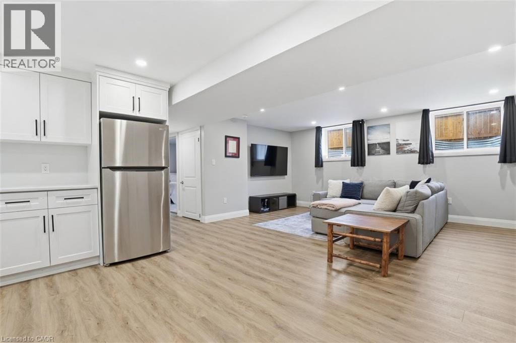 95 DALLAN DRIVE Image 40