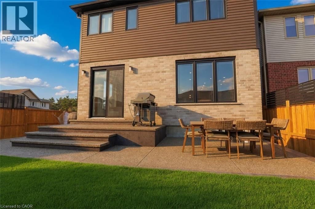 95 DALLAN DRIVE Image 43