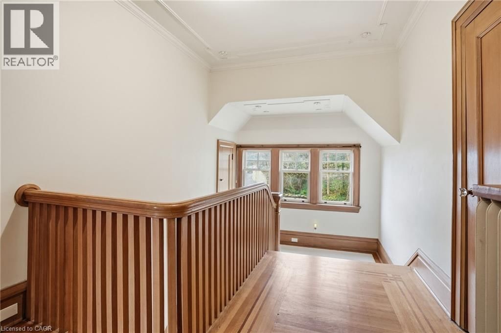 18 INGLEWOOD DRIVE Image 18