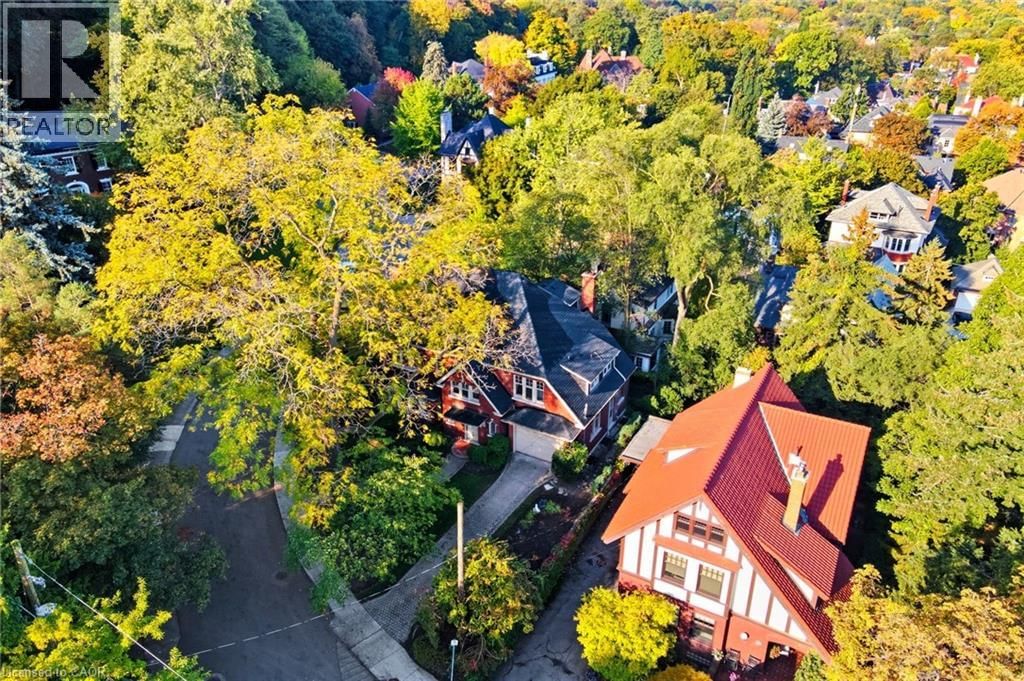 18 INGLEWOOD DRIVE Image 4