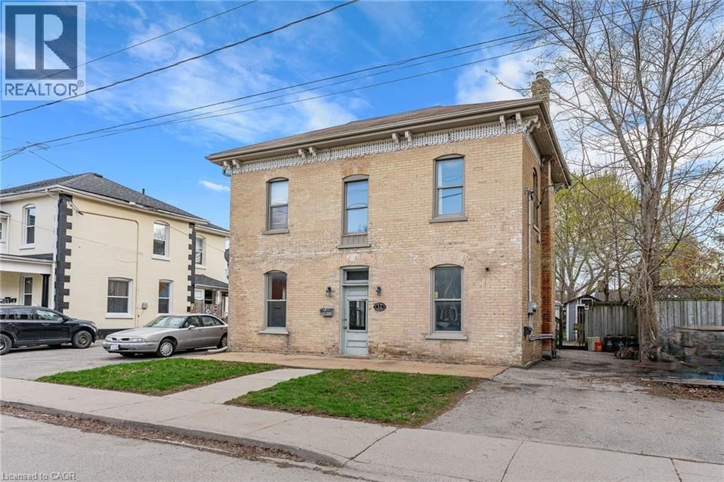 12 FLEET STREET Image 2