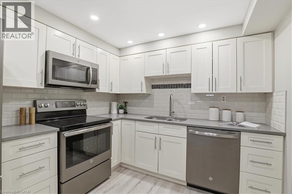 309 - 265 WESTCOURT PLACE Image 11