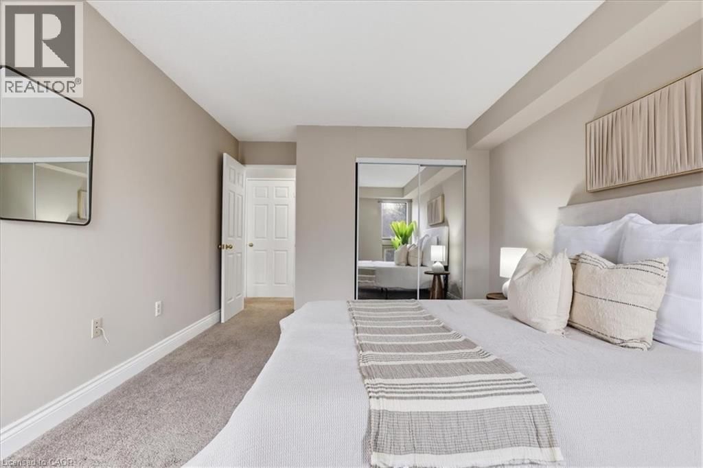 309 - 265 WESTCOURT PLACE Image 14