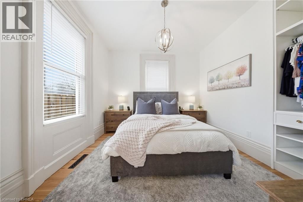 62 WALNUT STREET Image 10