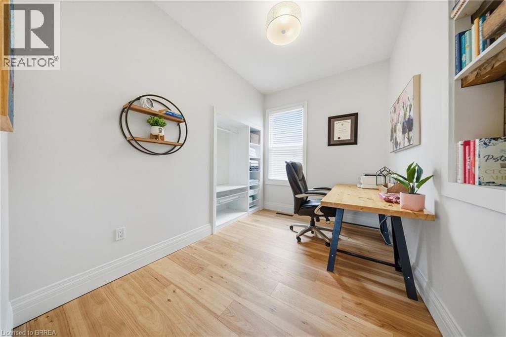 62 WALNUT STREET Image 11