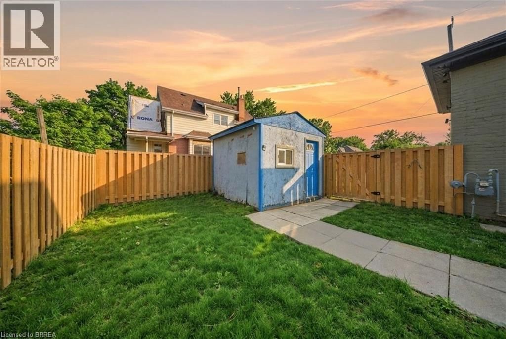 62 WALNUT STREET Image 18