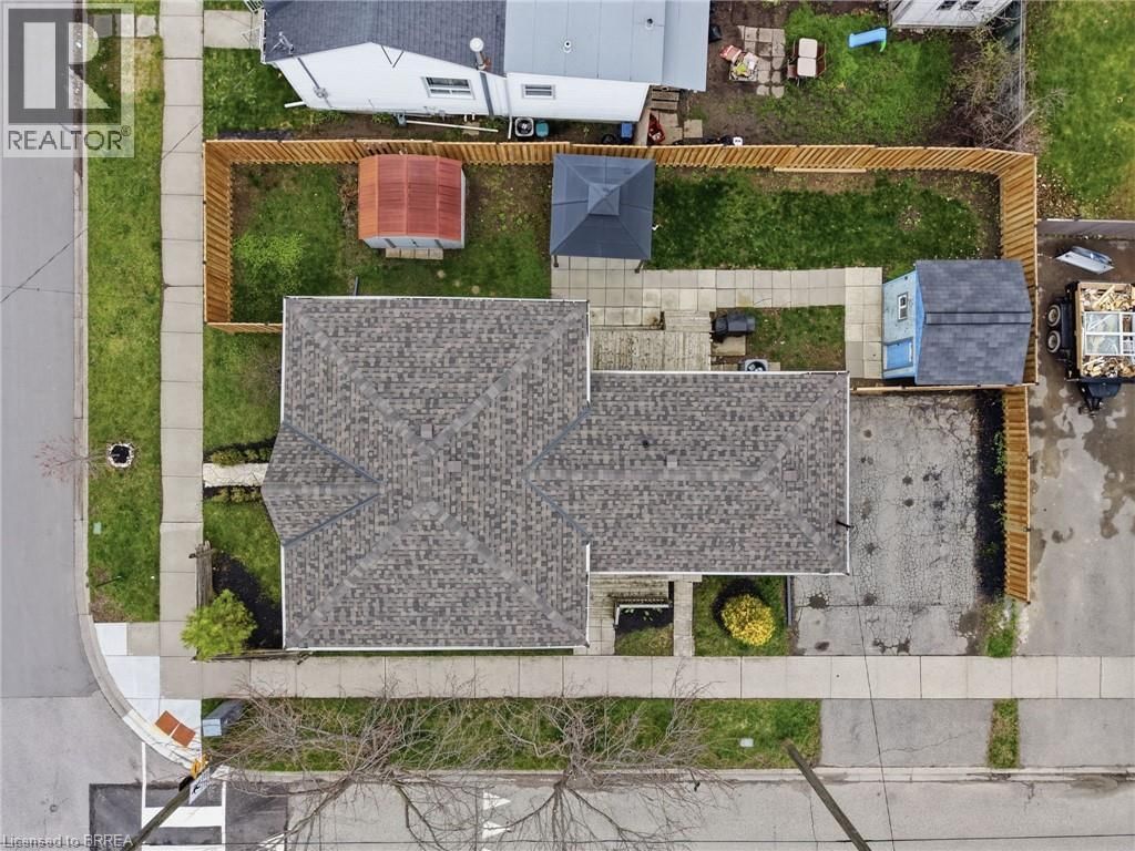 62 WALNUT STREET Image 22