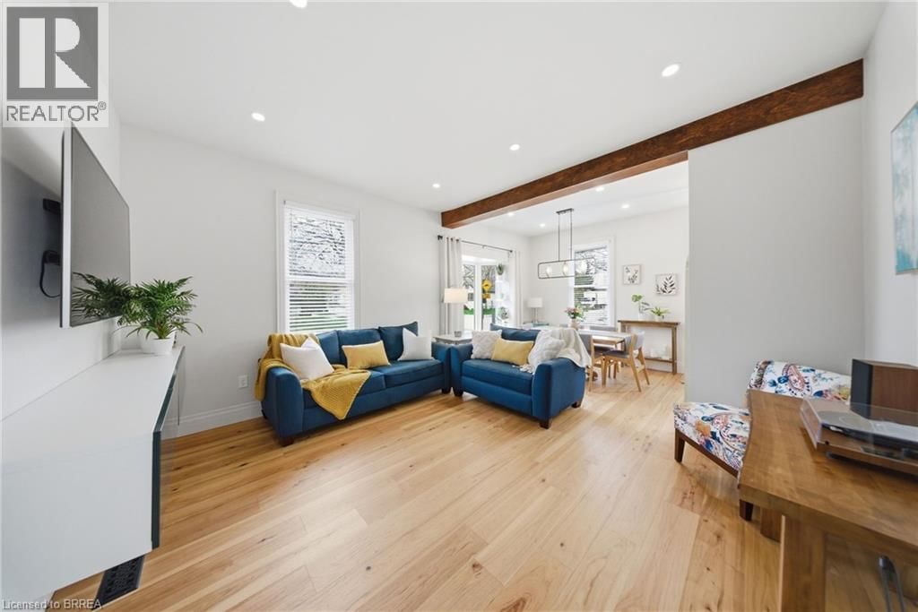 62 WALNUT STREET Image 6