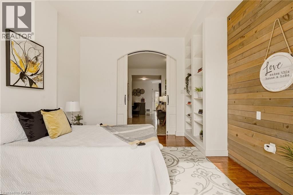 163 VICTORIA AVENUE NORTH Image 16