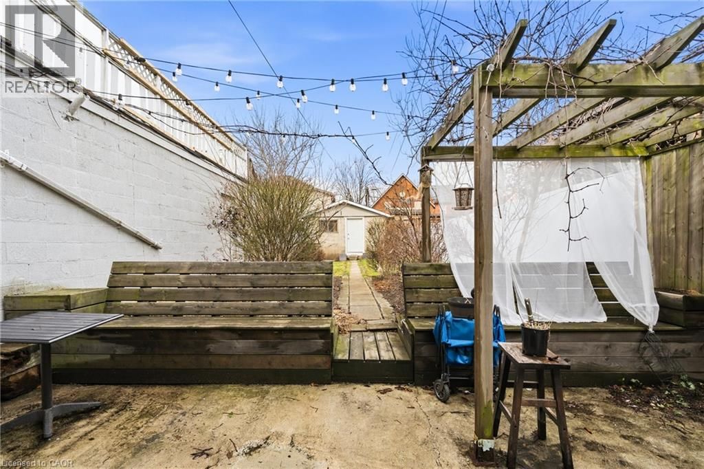 163 VICTORIA AVENUE NORTH Image 20