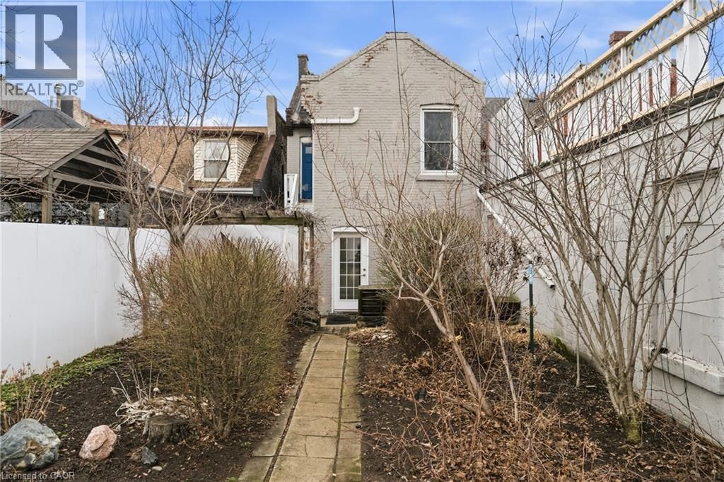 163 VICTORIA AVENUE NORTH Image 22