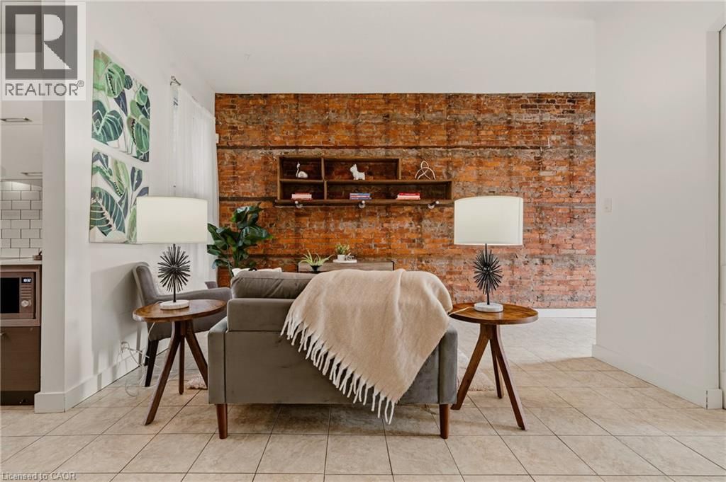 163 VICTORIA AVENUE NORTH Image 8