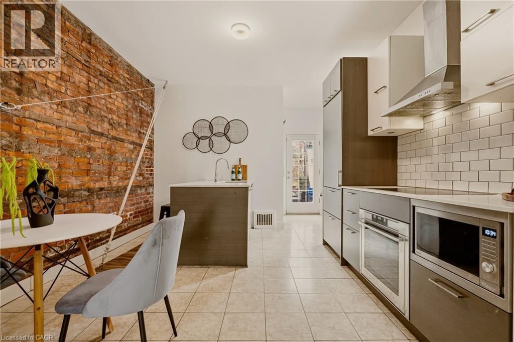 163 VICTORIA AVENUE NORTH Image 9