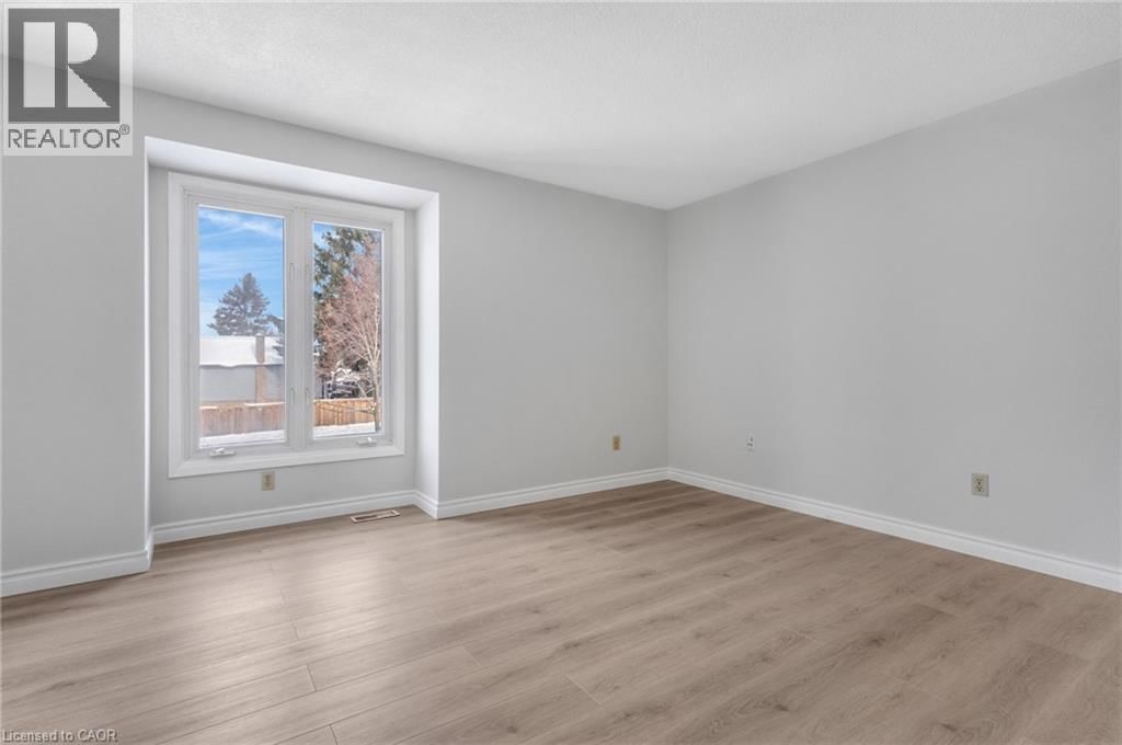 111 MANOR DRIVE Image 27