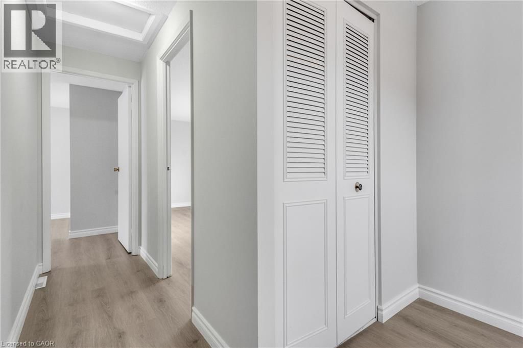 111 MANOR DRIVE Image 31