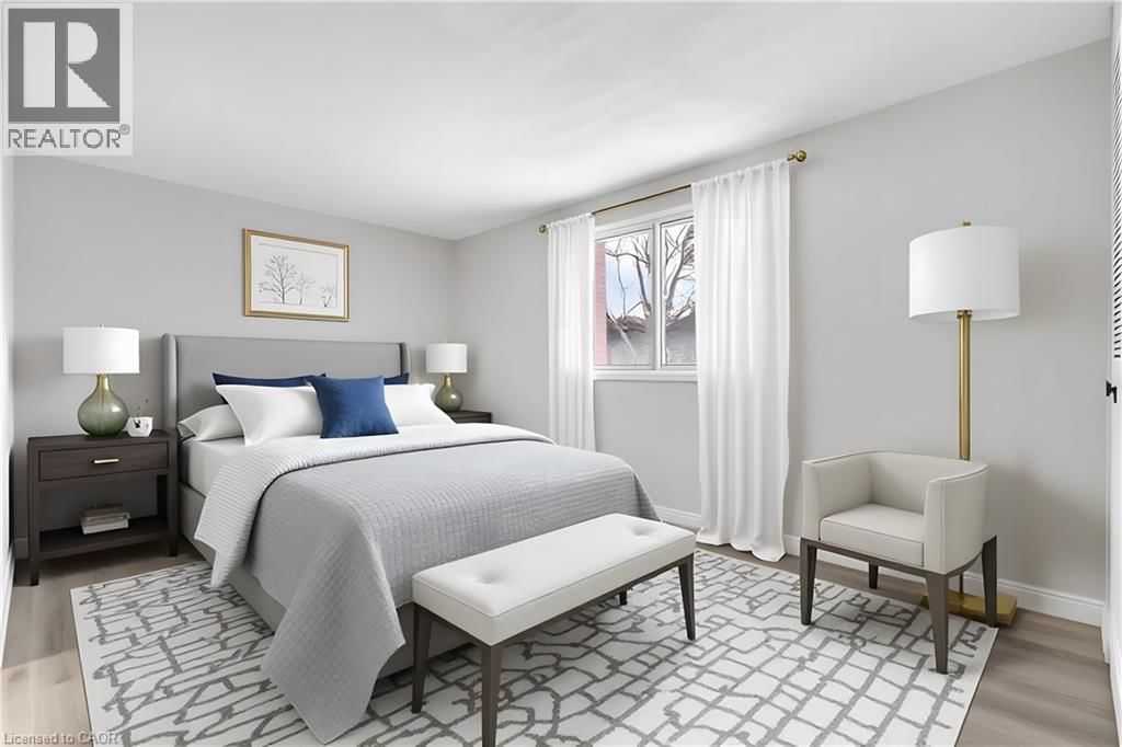 111 MANOR DRIVE Image 32