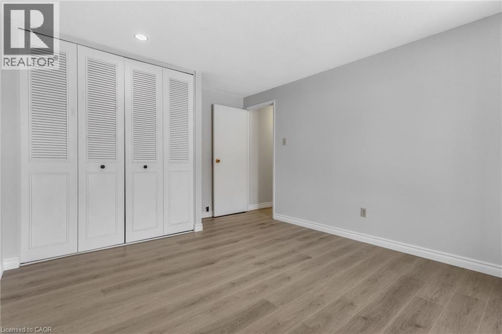 111 MANOR DRIVE Image 37