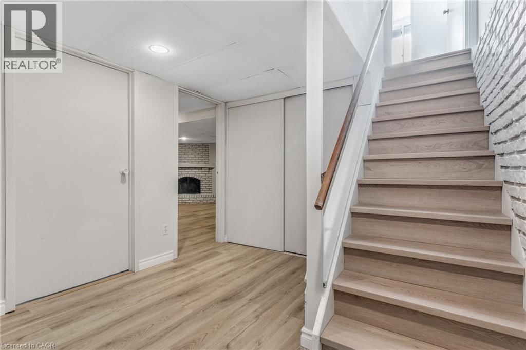 111 MANOR DRIVE Image 38