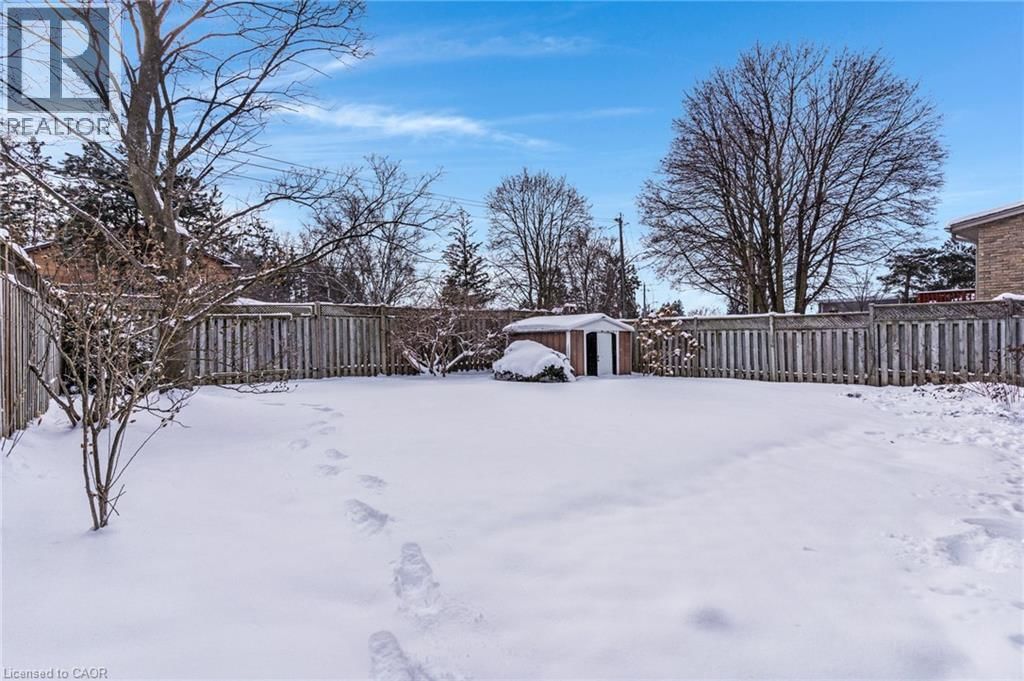 111 MANOR DRIVE Image 42