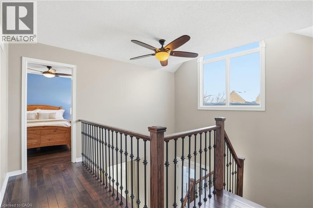 73 RILEY STREET Image 16