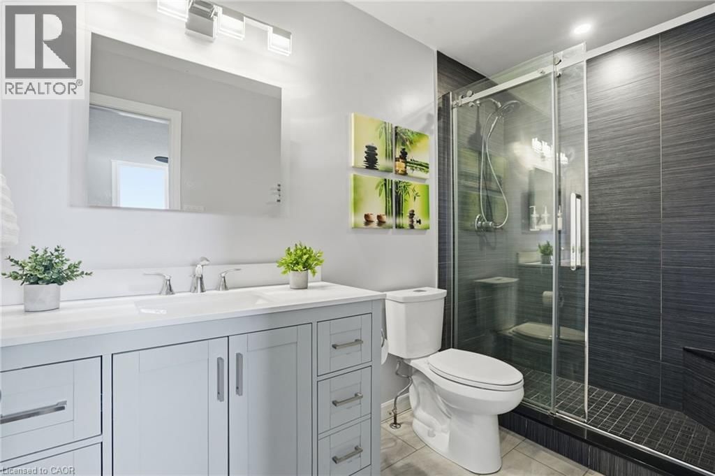 73 RILEY STREET Image 26