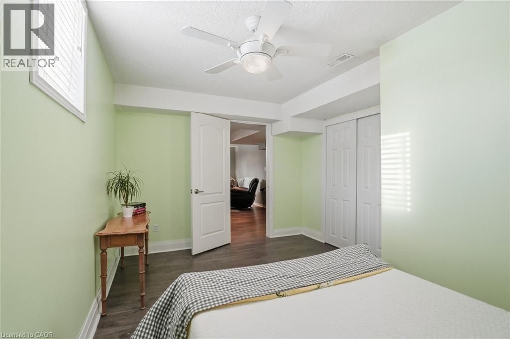 73 RILEY STREET Image 33