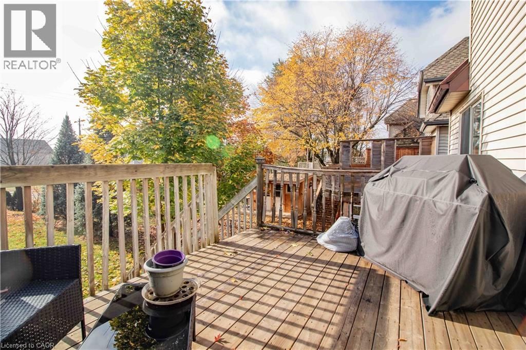 532 PENNY LANE Image 28