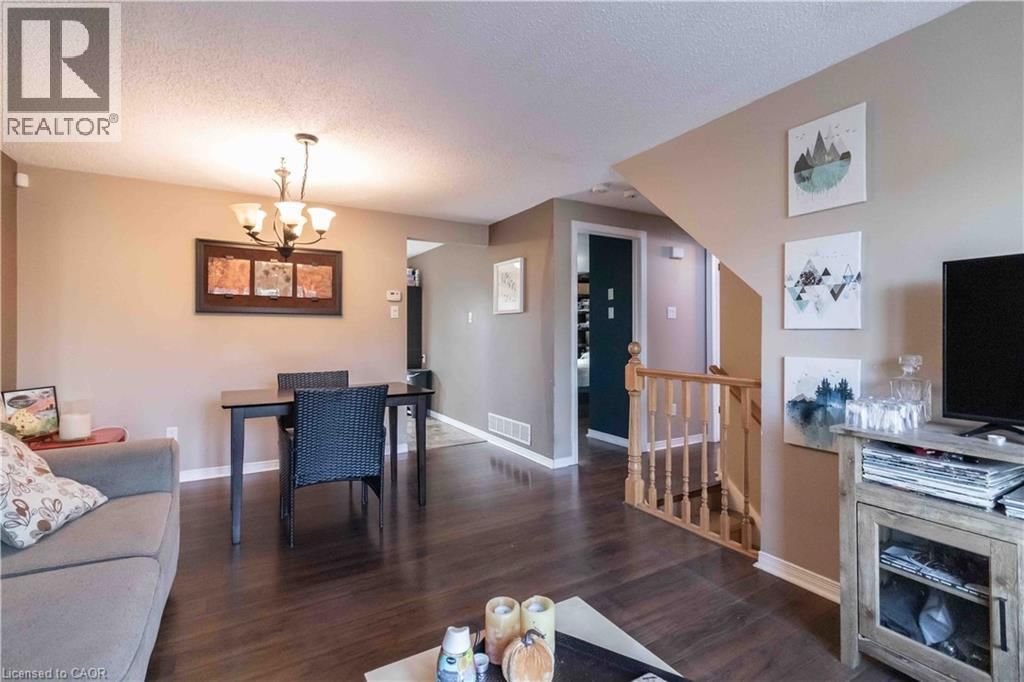 532 PENNY LANE Image 7