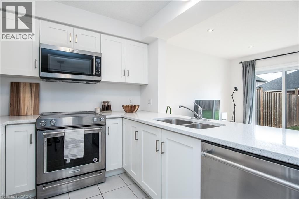 143 WILLIAM STREET Image 18