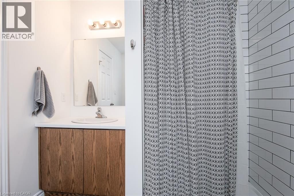 143 WILLIAM STREET Image 26