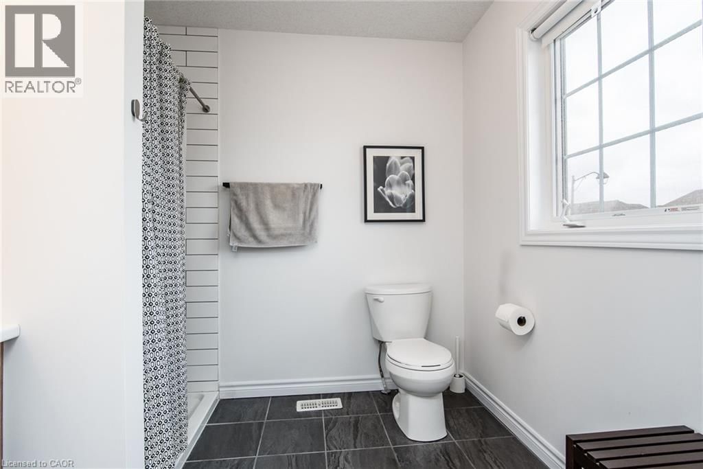 143 WILLIAM STREET Image 27