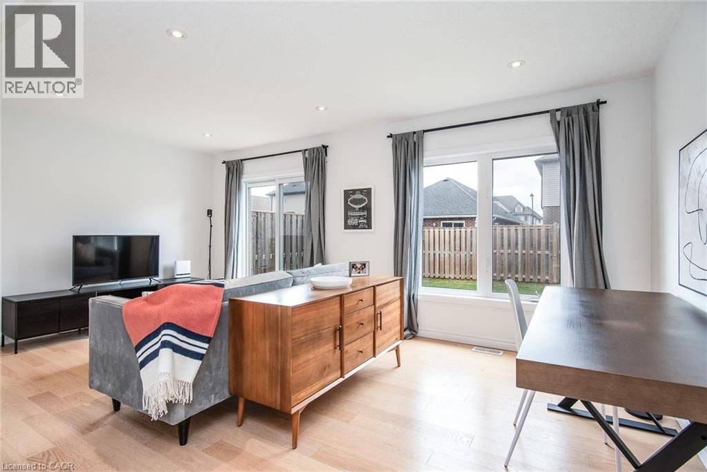 143 WILLIAM STREET Image 3