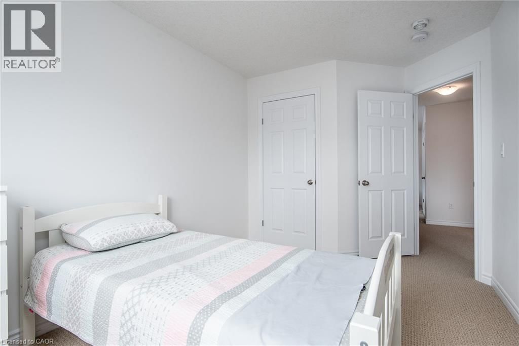 143 WILLIAM STREET Image 30