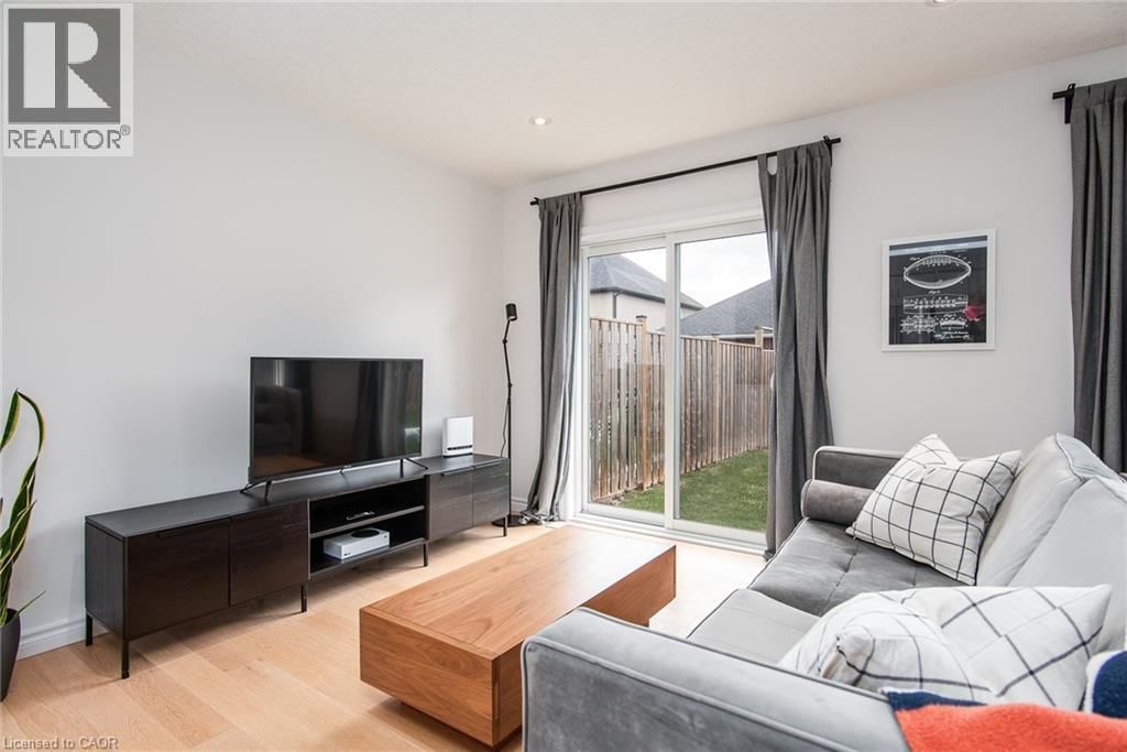 143 WILLIAM STREET Image 7