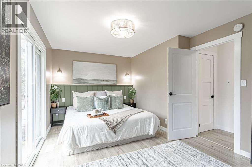 23 DOVER STREET Image 27