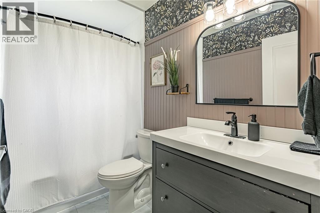 23 DOVER STREET Image 28