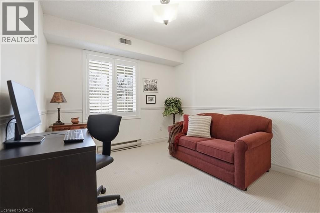 104 - 433 LINWELL ROAD Image 20