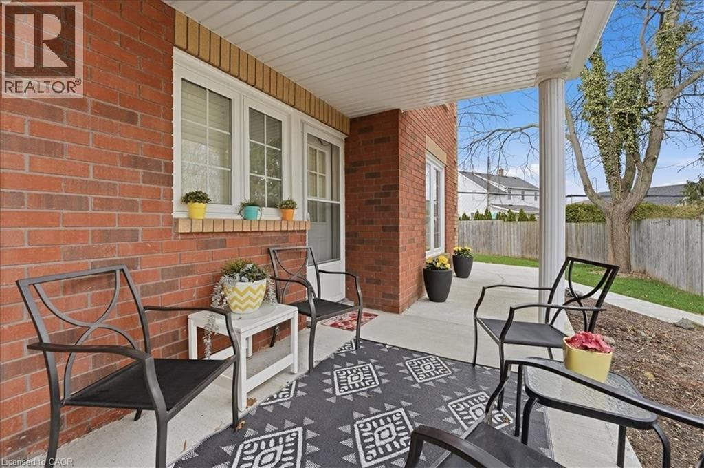 104 - 433 LINWELL ROAD Image 24